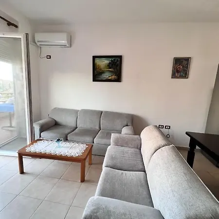 Apartmán Ajsi Apartament Vlorë