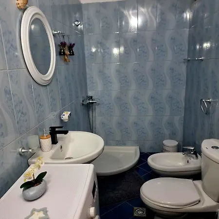 Ajsi Apartment